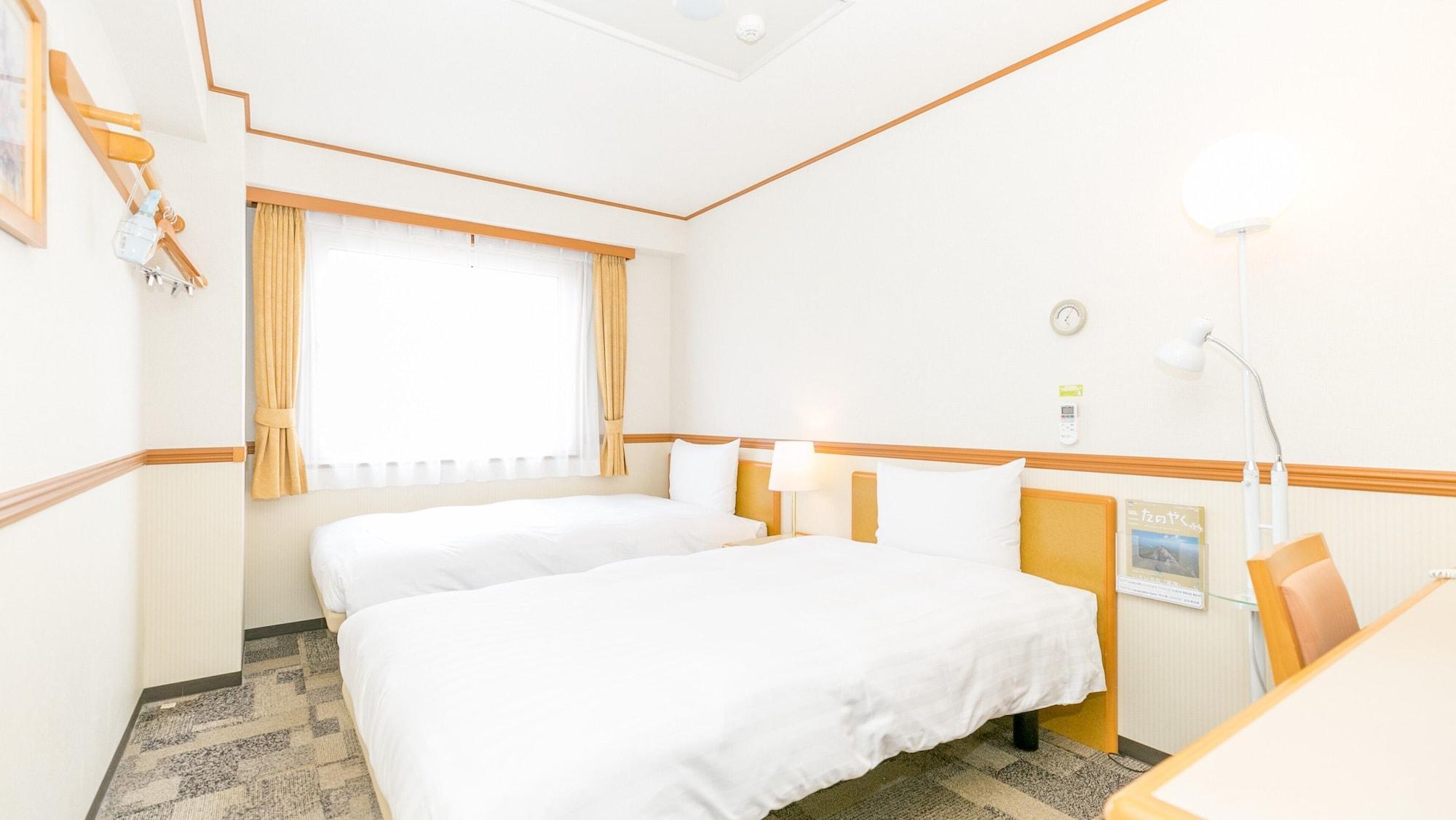 Toyoko Inn Kitakyushu Airport Exterior foto